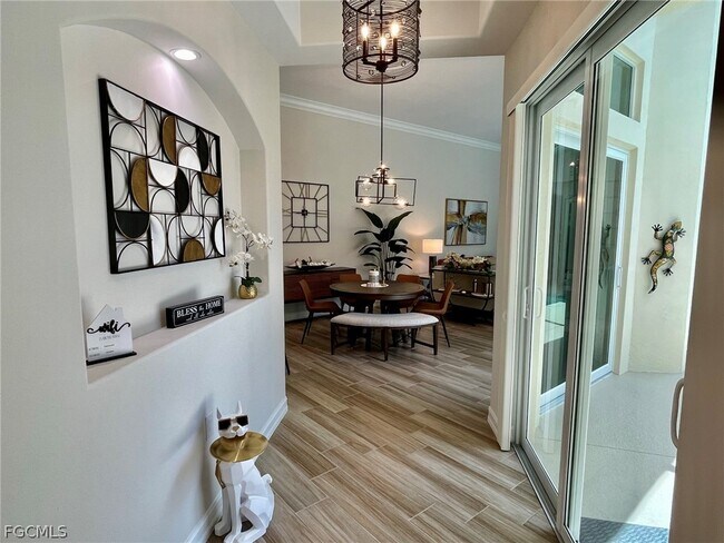 Foto del edificio - 1628 Cayman Ct