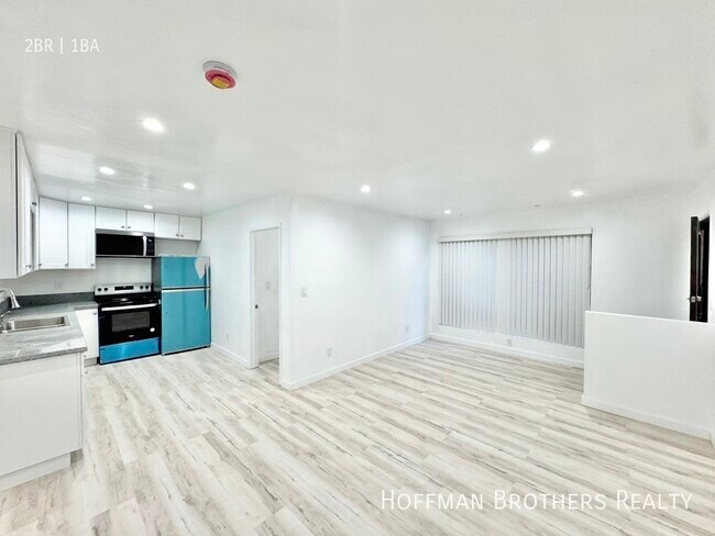 Foto del edificio - 1121 Kings Rd