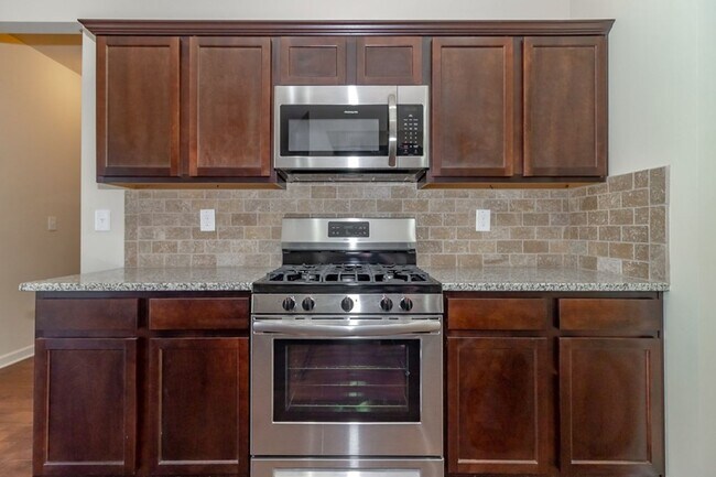 Foto del edificio - 4702 Southwind Rd
