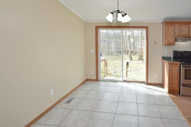 Foto del edificio - 45794-37 1/2 37 1/2 St