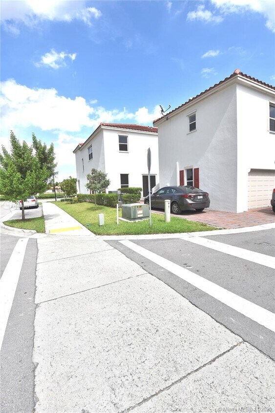 Foto principal - 9500 SW 167th Ave