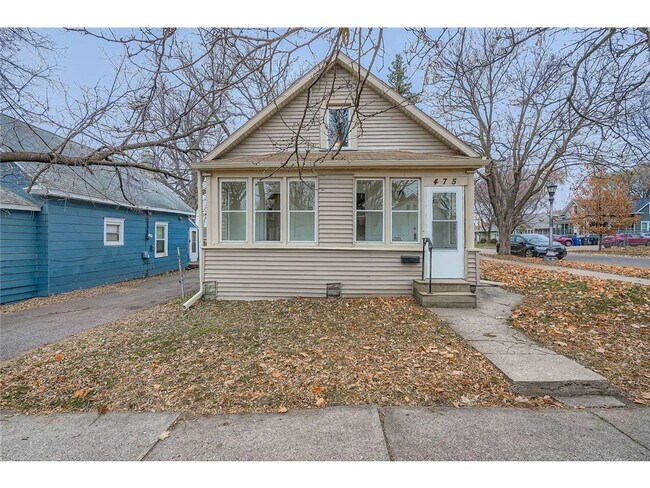 Foto del edificio - 475 Lawson Ave W