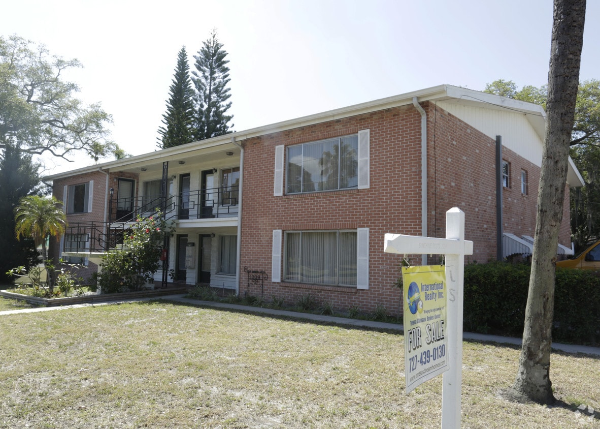 Building Photo - 127 N Lincoln Ave