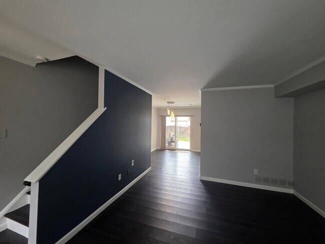 Foto del edificio - 2425 Arbor Ct