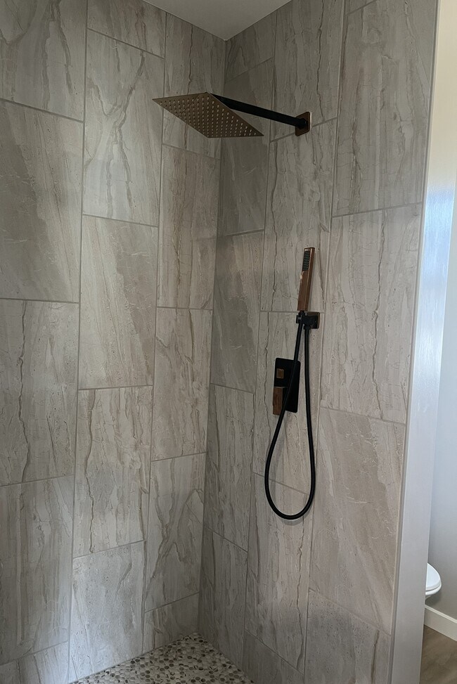 Foto del edificio - 1234 S Champion Ave