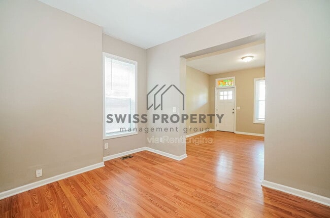 Foto del edificio - 392 N Garfield Ave