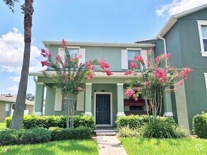 Building Photo - 15483 Ave Of The Arbors