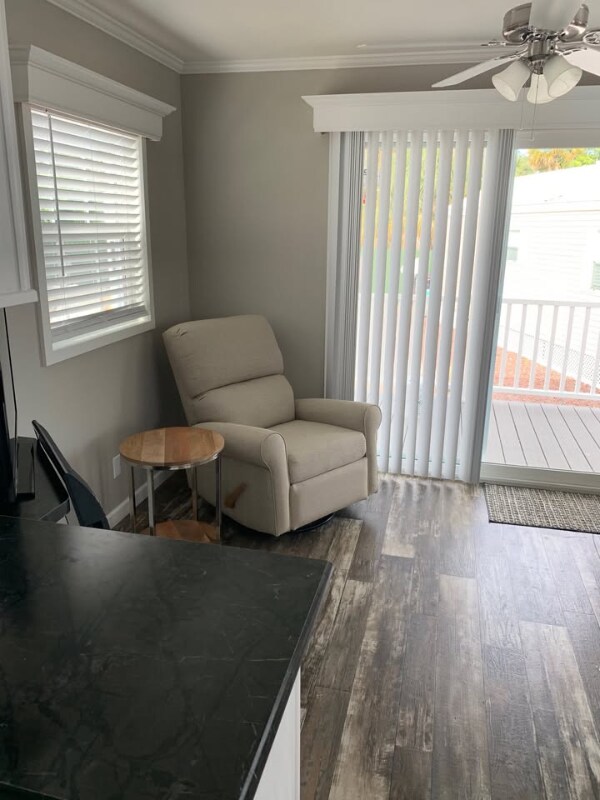 Foto del edificio - 2580 NE Indian River Dr