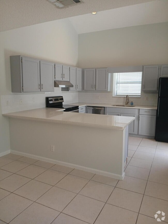 Building Photo - 1103 Summerwinds Ln
