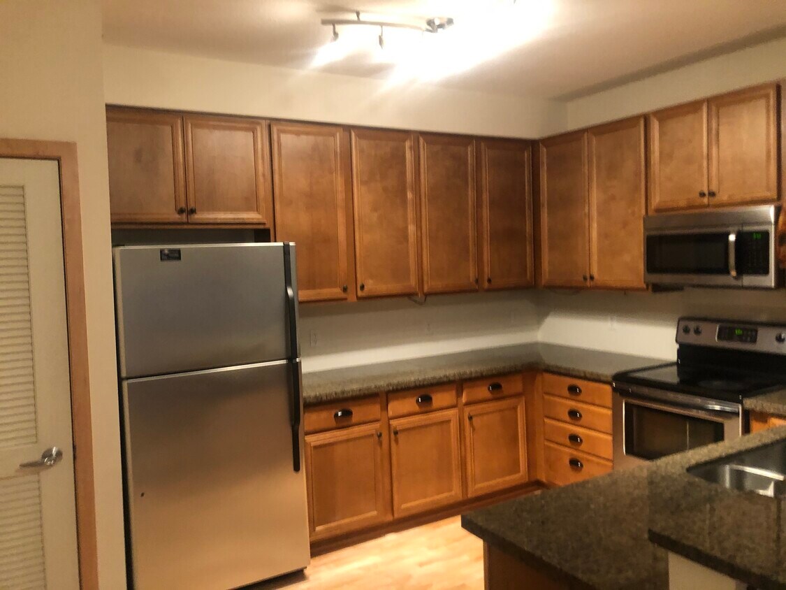 Foto principal - 1505 5th St N