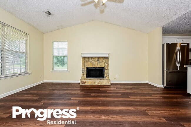 Building Photo - 1308 N Hampton Dr