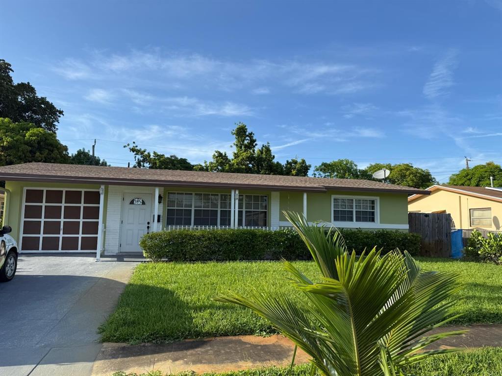 Primary Photo - 5839 NW 16th St