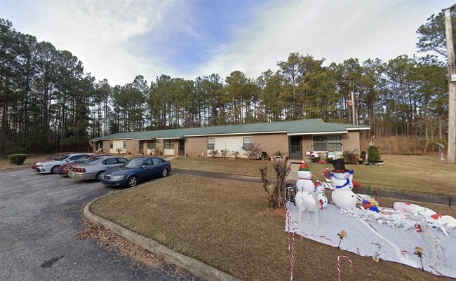 Building Photo - 525 Lee Rd 379