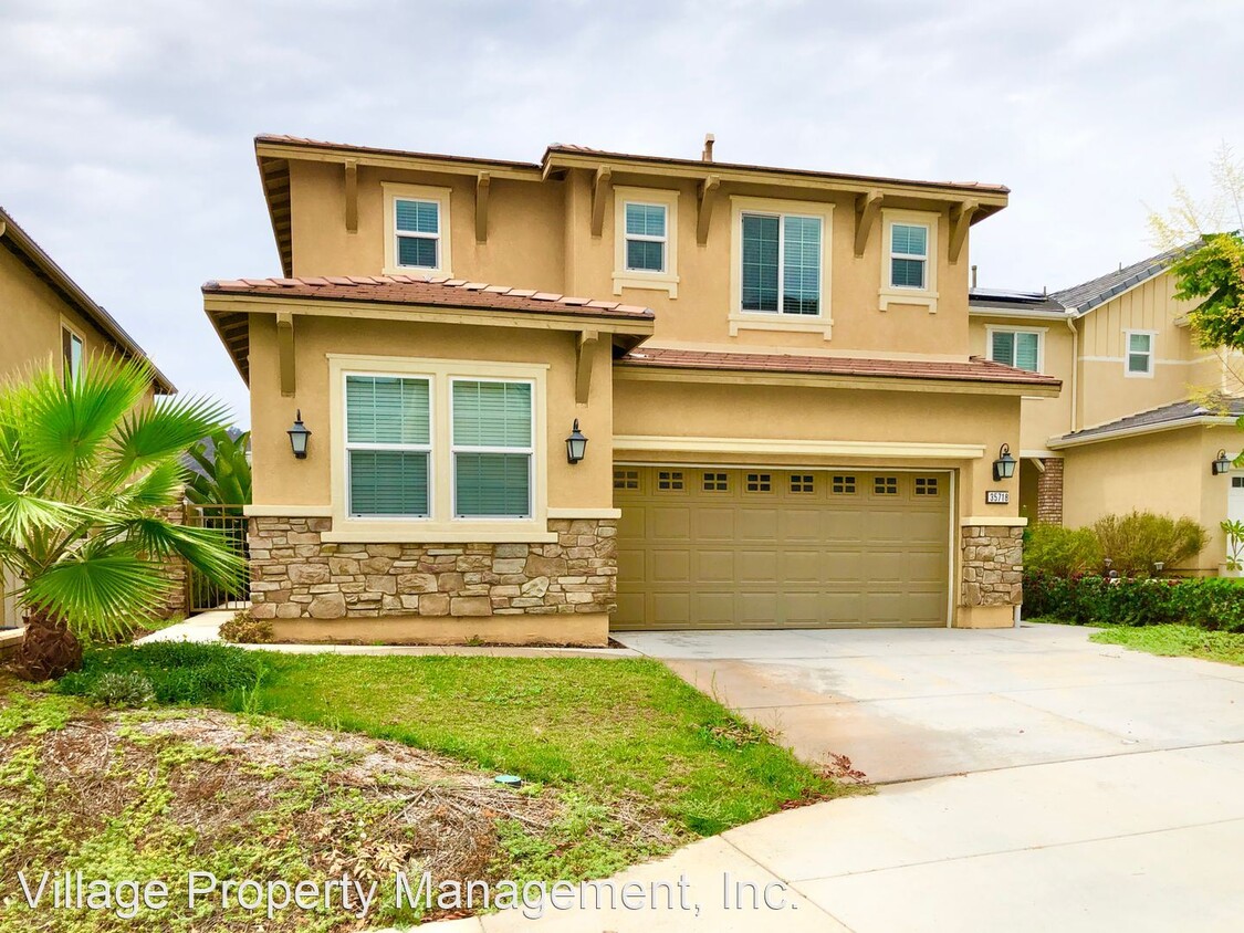 4 br, 3 bath House 35718 Asturian Way House for Rent in Fallbrook