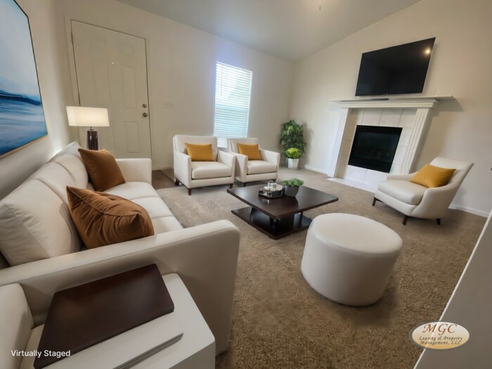 Foto principal - 3 bedroom Duplex with unique floor plan fo...