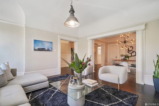 Foto del edificio - 3042 Jackson St