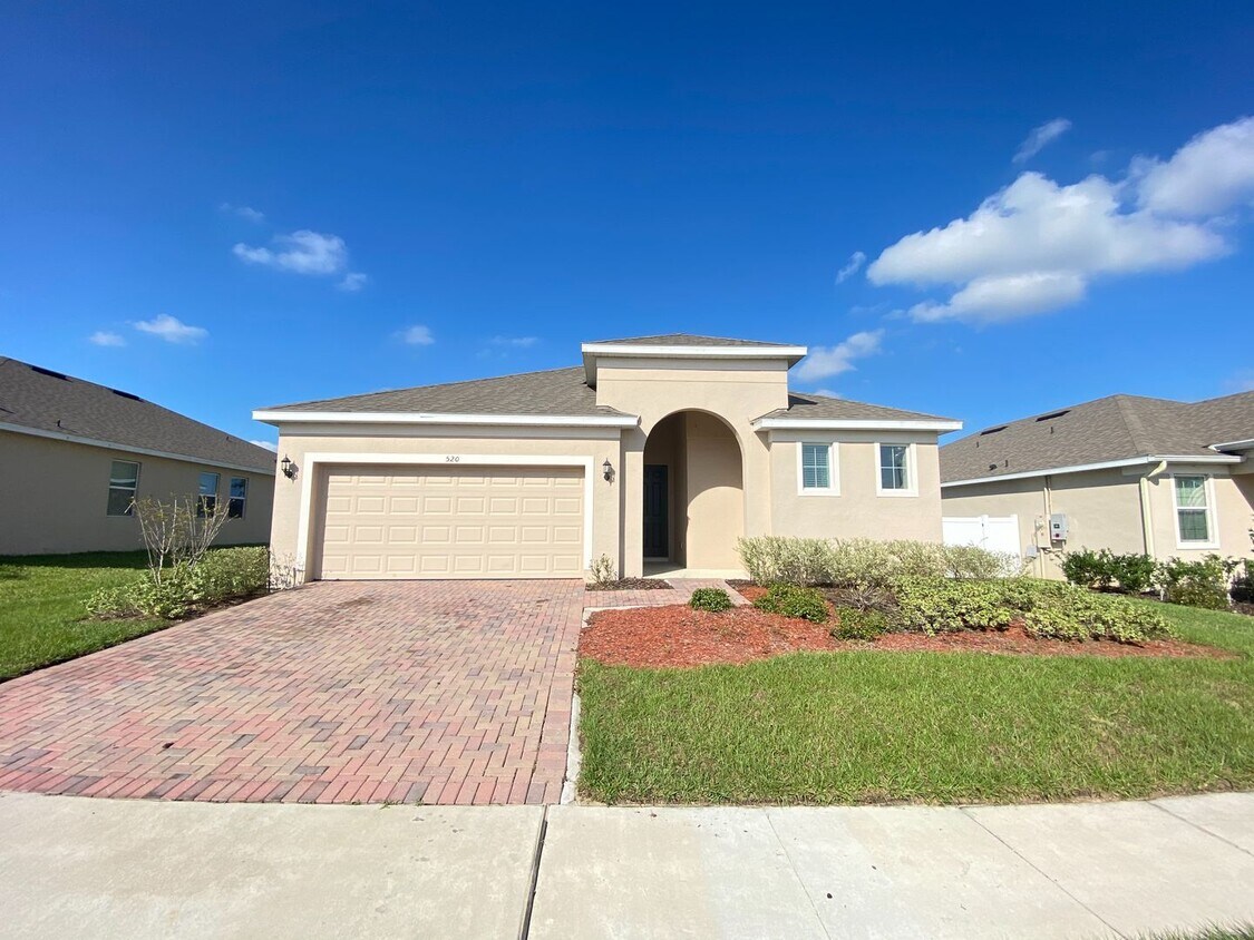 Primary Photo - Carlisle Grand-520 Novara Way Davenport, F...