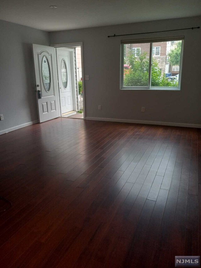 Building Photo - 197 Central