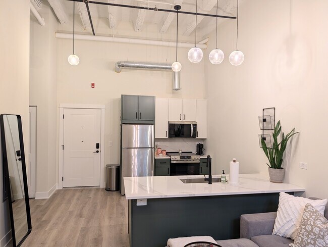 Foto del edificio - 1453 Maple Ave