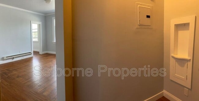 Building Photo - 5508 San Pablo Ave