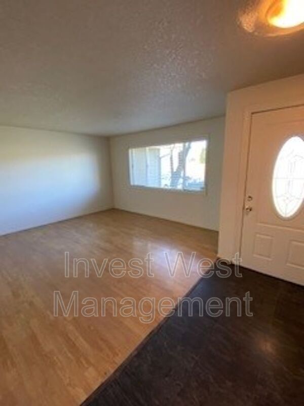 Foto del edificio - 1411 SE Blairmont Dr