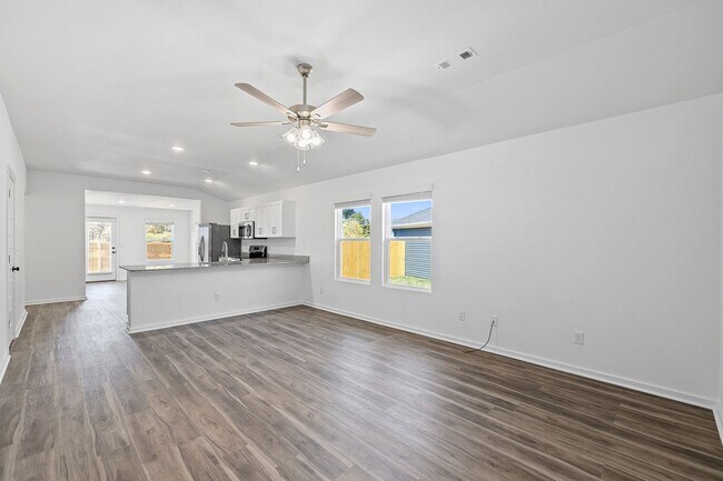 Building Photo - NEW CONSTRUCTION 4 BEDROOM HOME!