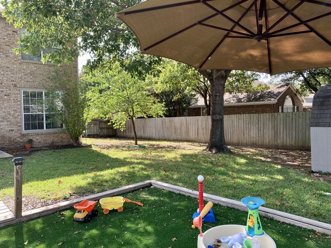 Foto del edificio - 4301 Lavaca Dr