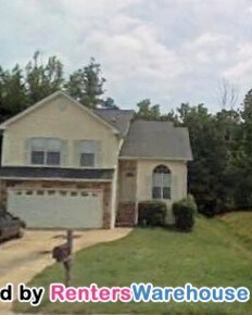Primary Photo - 4004 Robin Cir