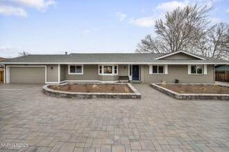 Building Photo - 13745 Kewanna Trail