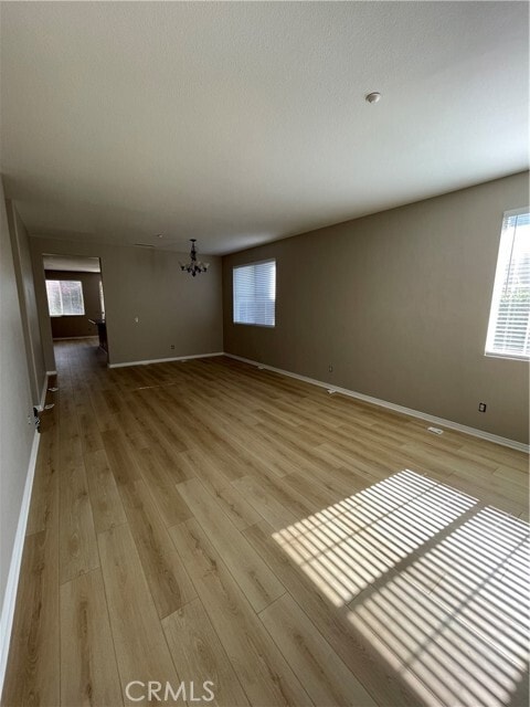 Foto del edificio - 16141 San Jacinto Ave