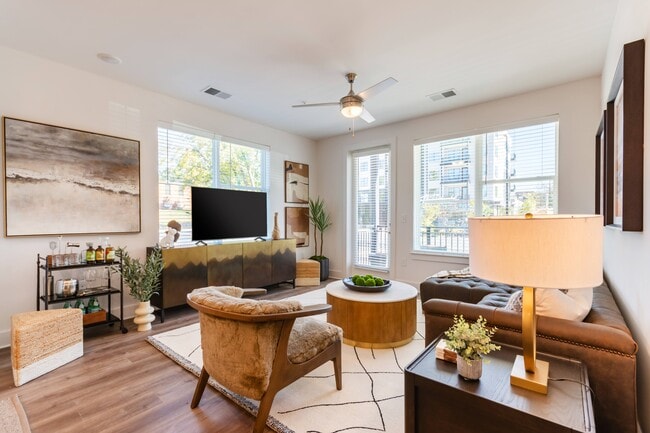Building Photo - Spring Street Apartments