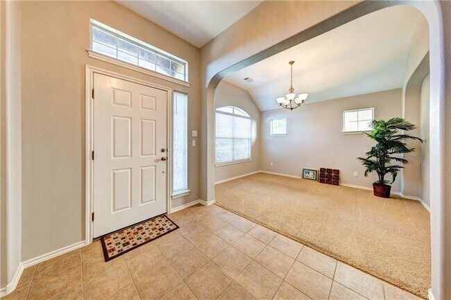 Foto del edificio - 2129 Westfalian Trail