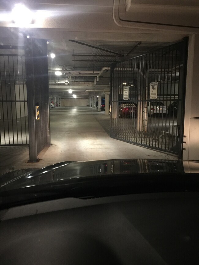 2 Car Gated Garage - 2101 River Green Dr NW