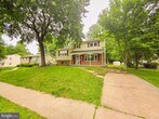 Primary Photo - 13424 Bartlett St
