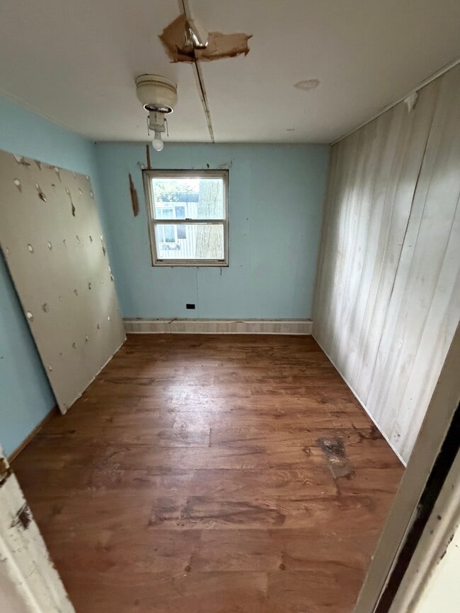 Building Photo - 1425 Wanna Dr