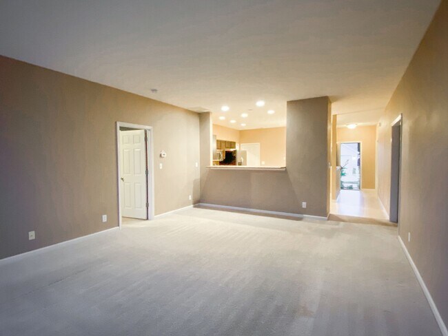 Foto del edificio - 3 Bedroom Home In Lindberg Village