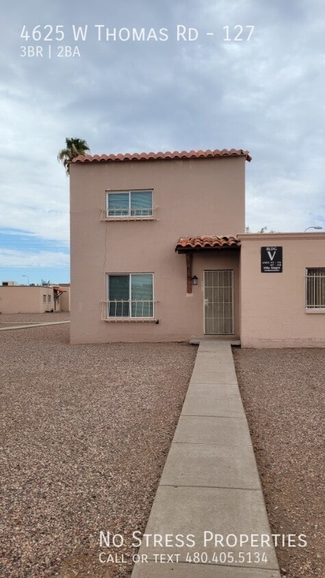 Primary Photo - 3 Bed Condo with Fenced Yard at 46th Ave &...