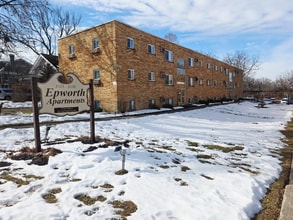 Building Photo - 3339-3339 Epworth Ave