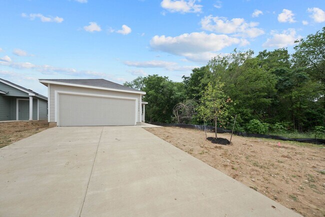 Foto del edificio - 13522 Verplank Bnd