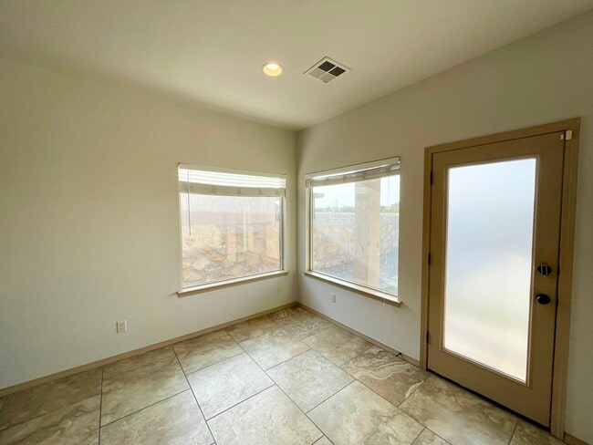 Building Photo - 13209 Bywell