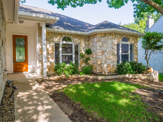 Foto del edificio - 39 Augusta Dr