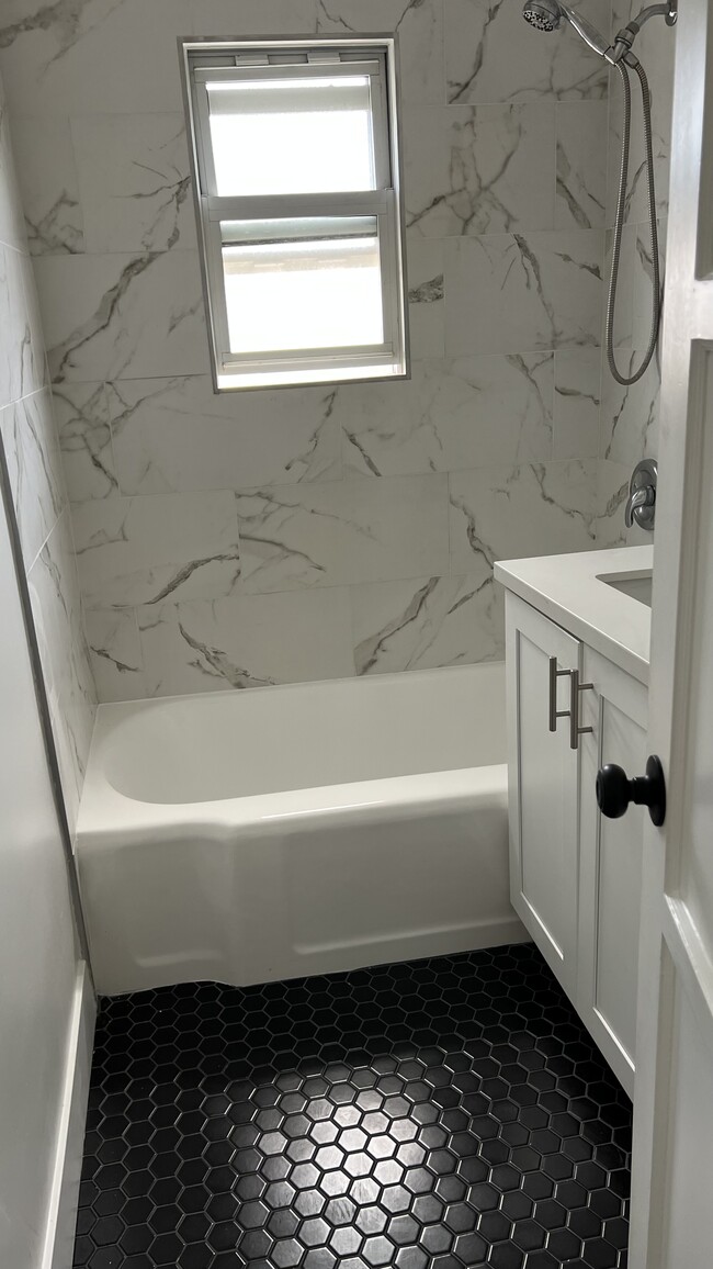 Foto del edificio - 426 Fir St