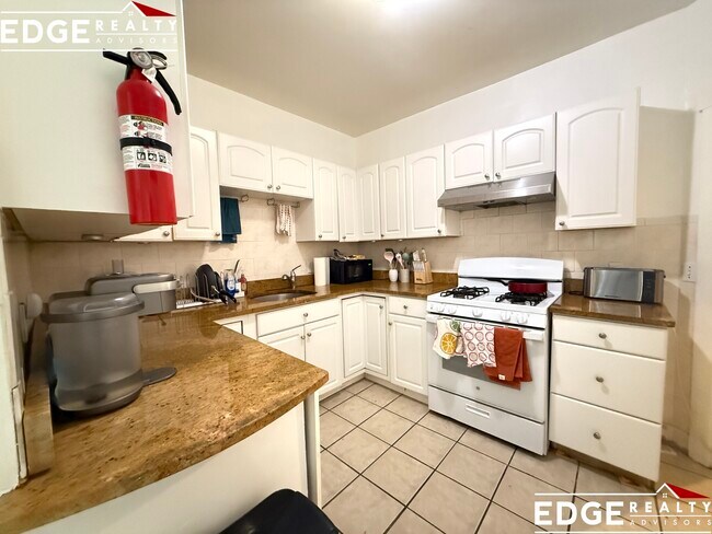 Foto del edificio - 318 Saint Paul St