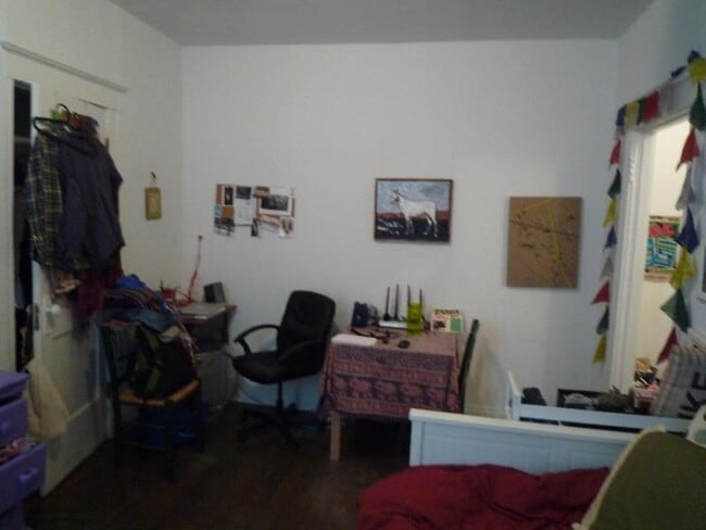 Foto del edificio - 119 Brainerd Rd