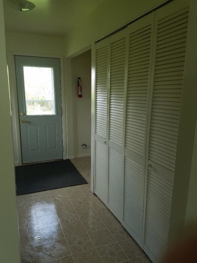 2945 S Pinewood Ln Unit 2945 Bloomington In 47403 Apartment