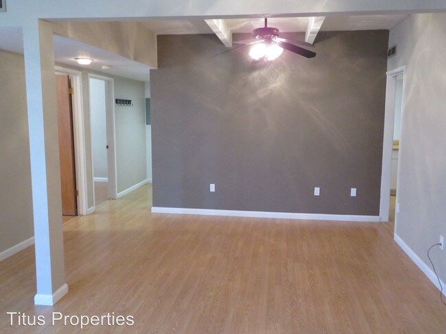 Building Photo - 3 br, 1 bath House - 1252 W. Sycamore St.