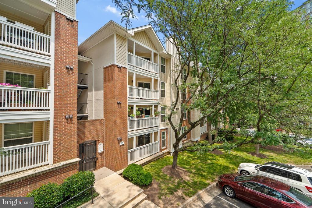 Foto principal - 1524 Lincoln Way