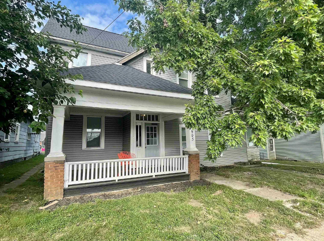Foto principal - 603 S Main Street-OM