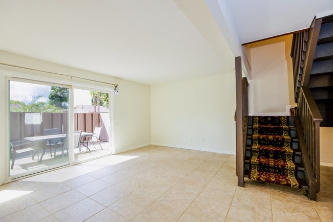 Building Photo - 4454 Anne Sladon St