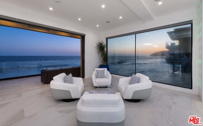 Foto del edificio - 42950 E Pacific Coast Hwy